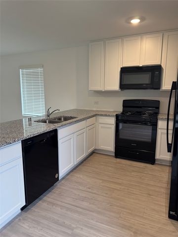 11719 Bone Spring Drive, Rhome, TX 76247