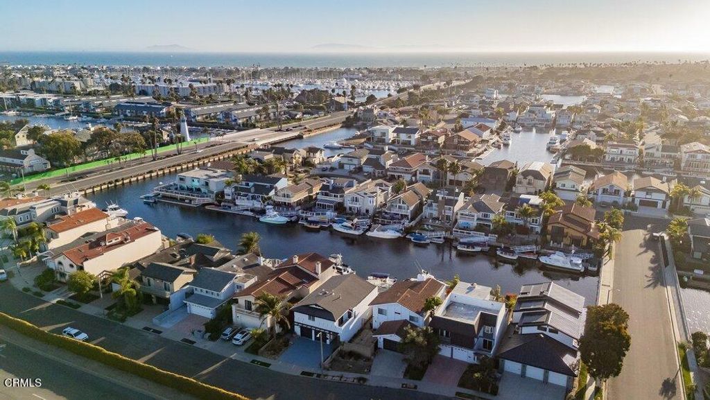 Image 41 of property listing at 2431 Victoria Avenue, Oxnard, CA 93035