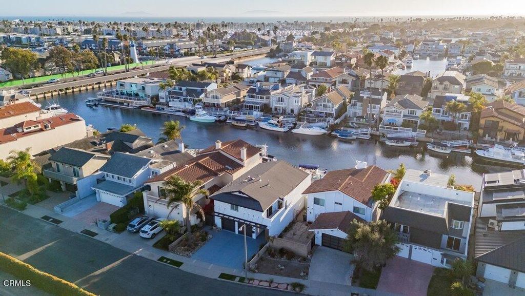 Image 42 of property listing at 2431 Victoria Avenue, Oxnard, CA 93035
