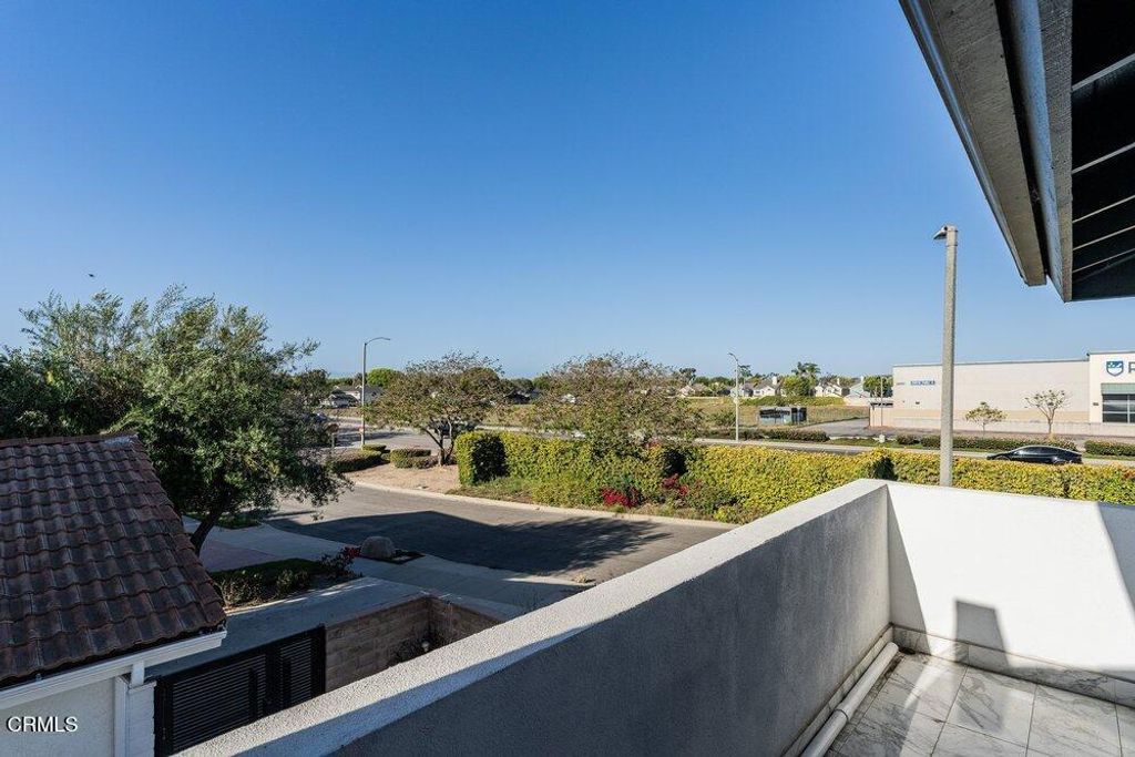 Image 53 of property listing at 2431 Victoria Avenue, Oxnard, CA 93035