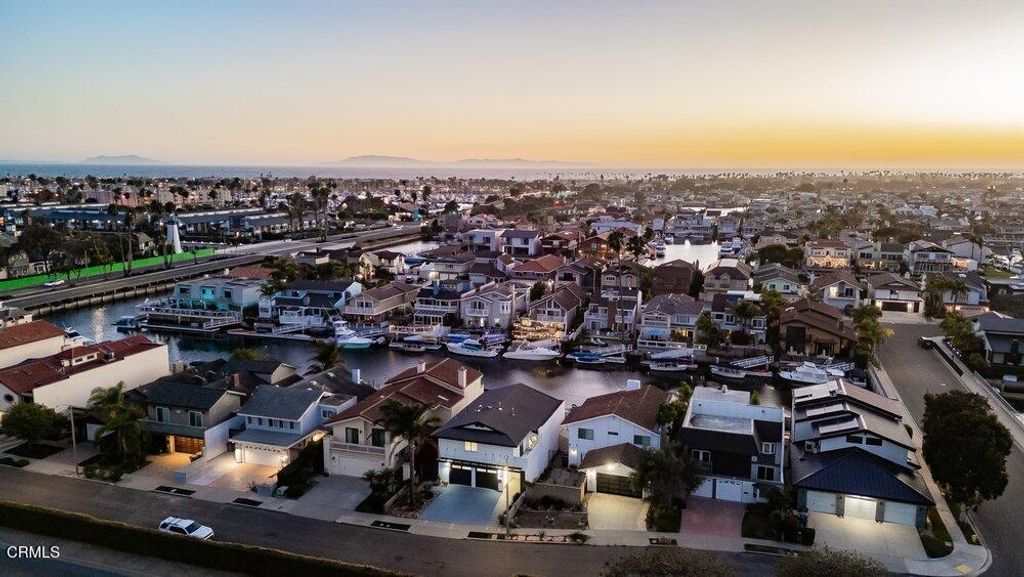 Image 58 of property listing at 2431 Victoria Avenue, Oxnard, CA 93035