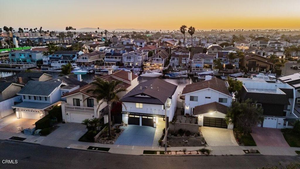 Image 62 of property listing at 2431 Victoria Avenue, Oxnard, CA 93035