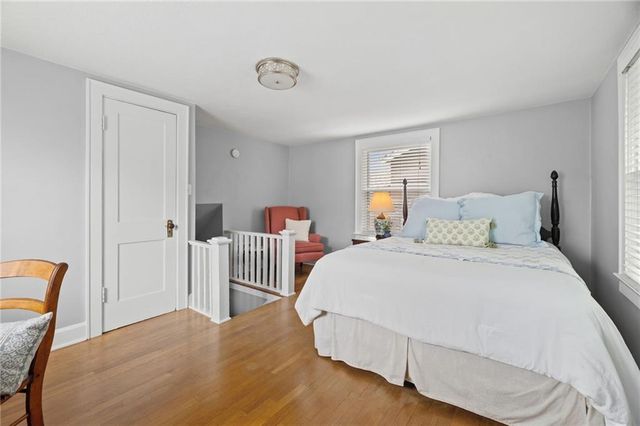 27 W 74th Street, Kansas City, MO 64114