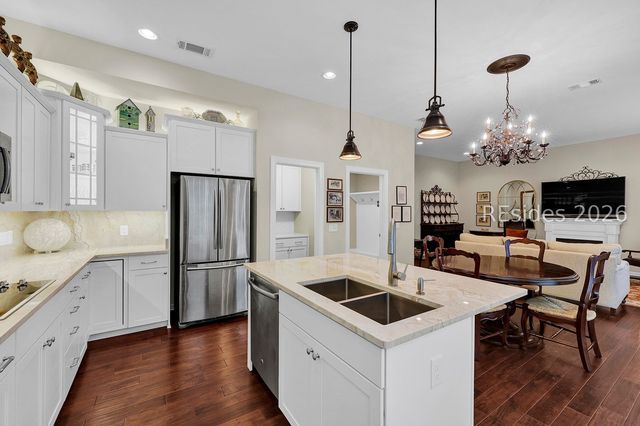 8 Creekstone Dr, Hilton Head Island, SC 29926