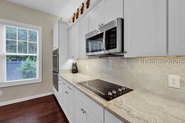 8 Creekstone Dr, Hilton Head Island, SC 29926