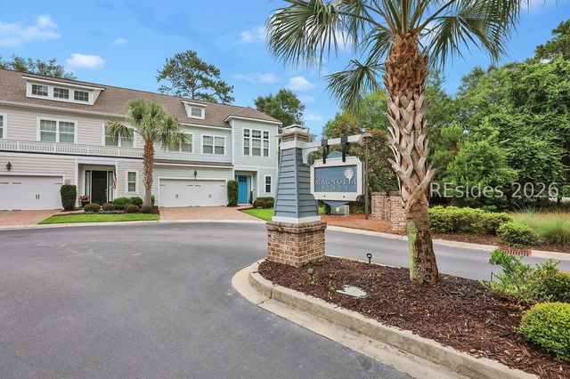 8 Creekstone Dr, Hilton Head Island, SC 29926