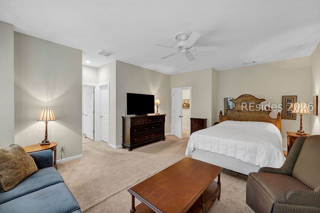 8 Creekstone Dr, Hilton Head Island, SC 29926