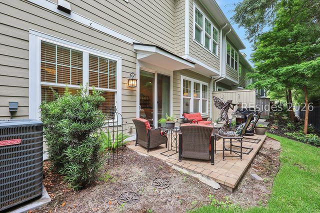 8 Creekstone Dr, Hilton Head Island, SC 29926