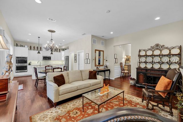 8 Creekstone Dr, Hilton Head Island, SC 29926