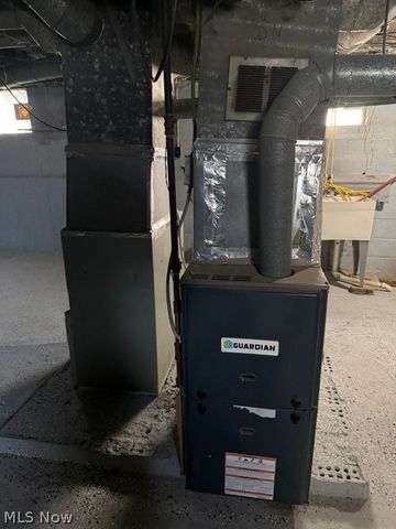 11304 Forest Avenue, Cleveland, OH 44104