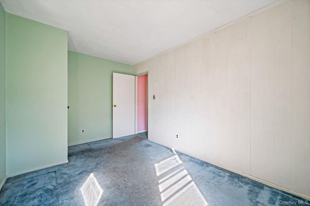 1826 Camp Avenue, Merrick, NY 11566