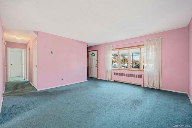 1826 Camp Avenue, Merrick, NY 11566