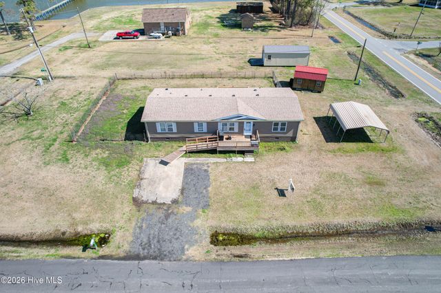 110 Seaview Drive, Elizabeth City, NC 27909