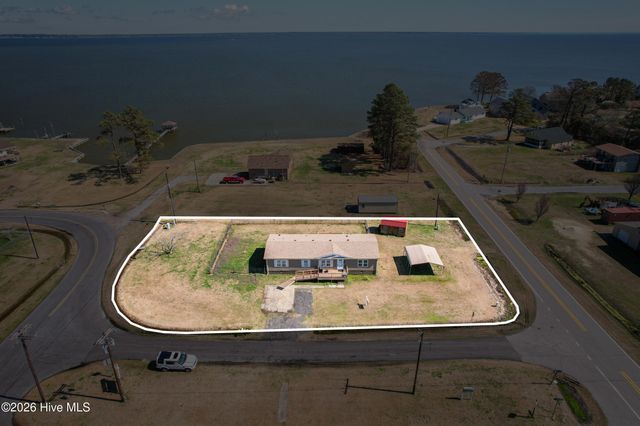 110 Seaview Drive, Elizabeth City, NC 27909