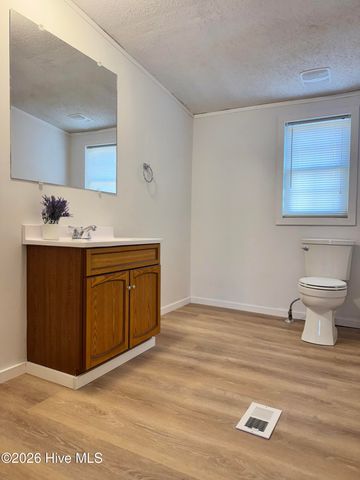 110 Seaview Drive, Elizabeth City, NC 27909