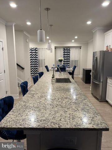 5822 JOHN KEATS PL, White Plains, MD 20695