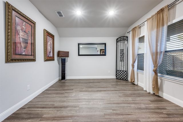 623 Woodridge Drive, Oak Point, TX 75068