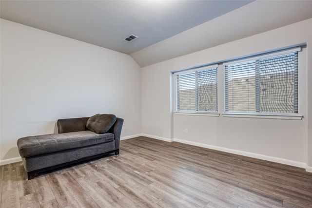 623 Woodridge Drive, Oak Point, TX 75068