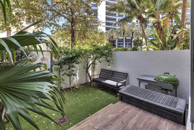 6000 Collins Ave 129, Miami Beach, FL 33140