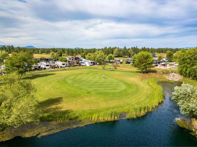 1205 N Country Club Dr, Deer Park, WA 99006