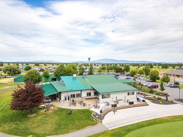 1205 N Country Club Dr, Deer Park, WA 99006