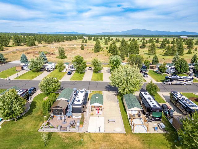 1205 N Country Club Dr, Deer Park, WA 99006