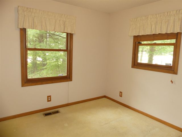 2157 Deerwood Drive, Twin Lake, MI 49457