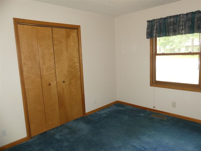 2157 Deerwood Drive, Twin Lake, MI 49457