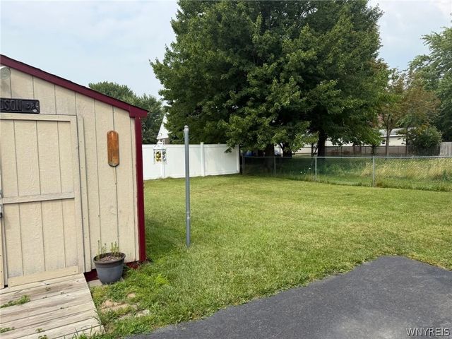 54 Knowlton Avenue, Lackawanna, NY 14218