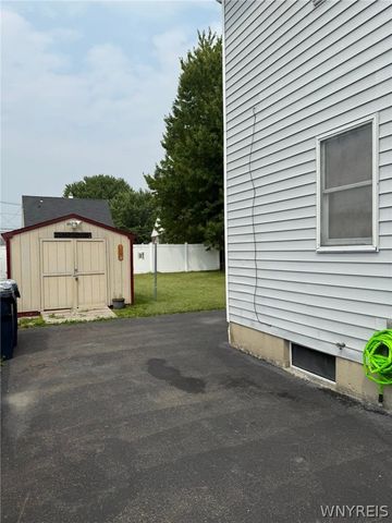 54 Knowlton Avenue, Lackawanna, NY 14218