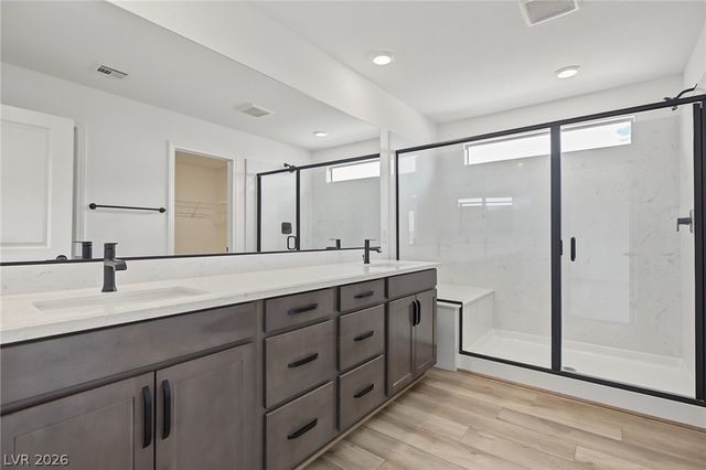 10027 Cooper Mountain Street, Las Vegas, NV 89141