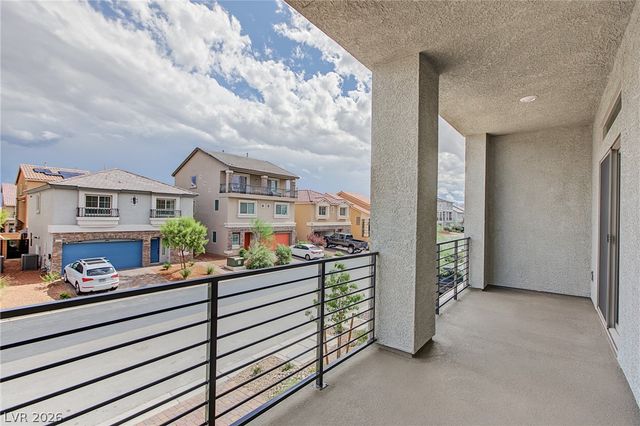 10027 Cooper Mountain Street, Las Vegas, NV 89141