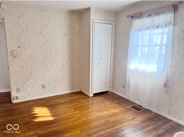 921 N Willow Street, Rushville, IN 46173