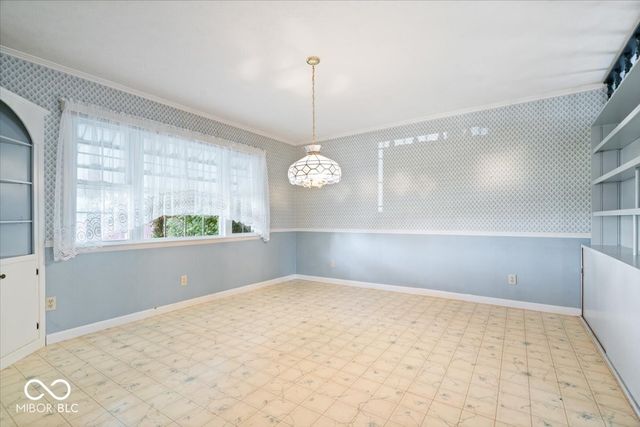 921 N Willow Street, Rushville, IN 46173