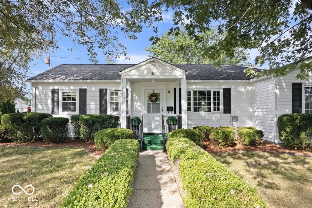921 N Willow Street, Rushville, IN 46173