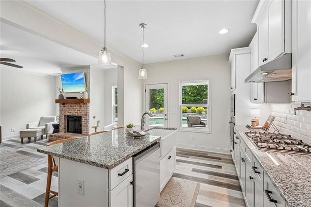 520 Village Creek Drive, Jasper, GA 30143