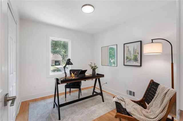2806 W 48th Street, Westwood, KS 66205