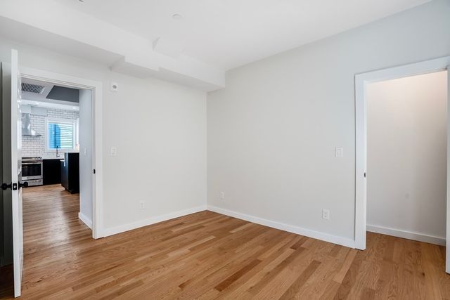 27 Linden 1, Boston, MA 02134