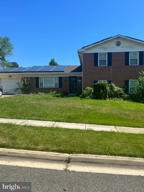 8211 BARRETT RD, Fort Washington, MD 20744