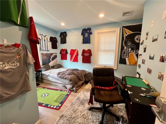 457 Douglas Avenue, Providence, RI 02908