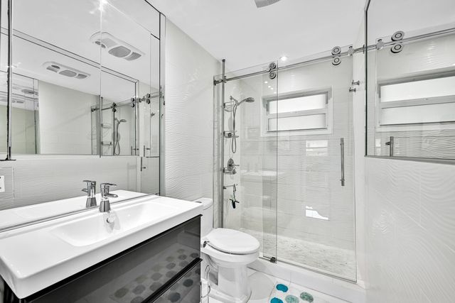 2600 Diana Drive 121, Hallandale Beach, FL 33009