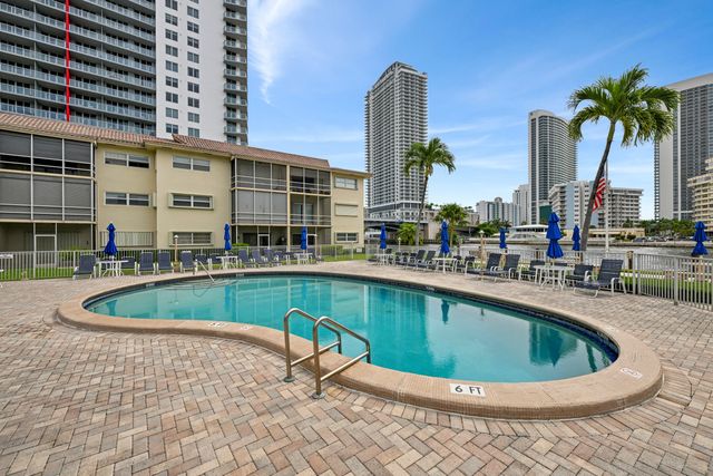 2600 Diana Drive 121, Hallandale Beach, FL 33009