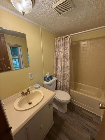 2130 White Pine Drive, Cambridge, MN 55008