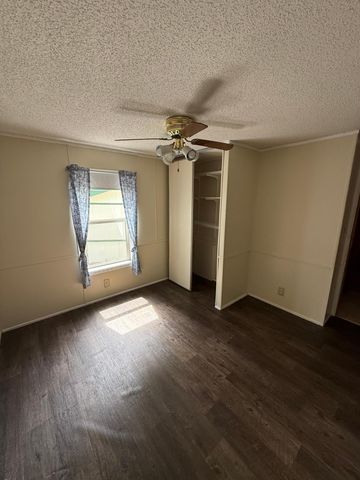 2130 White Pine Drive, Cambridge, MN 55008