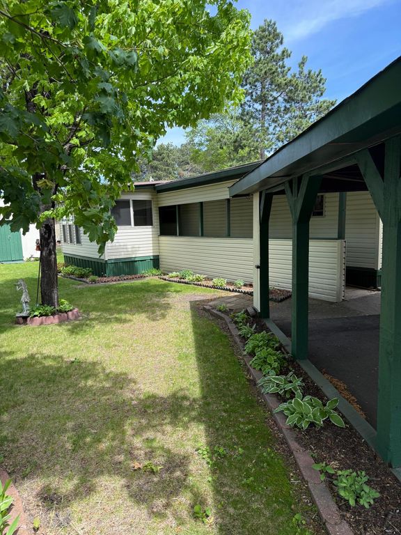 2130 White Pine Drive, Cambridge, MN 55008