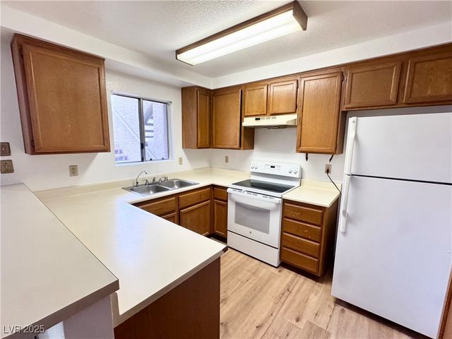 2160 Highpointe Drive 102, Laughlin, NV 89029