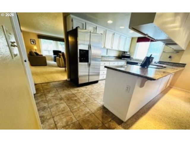 5035 Se RURAL St, Portland, OR 97206
