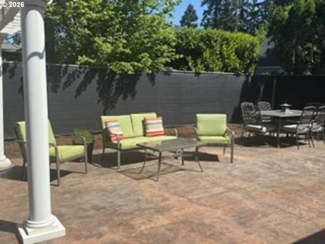 5035 Se RURAL St, Portland, OR 97206