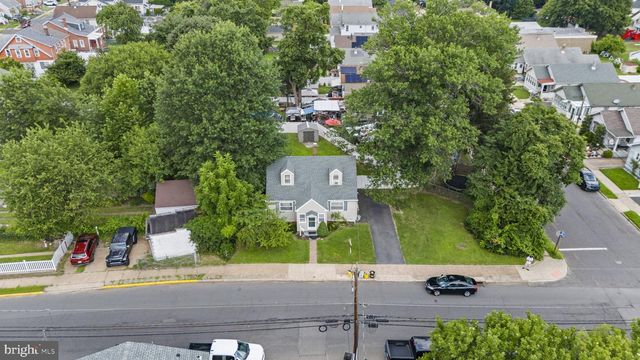 12 BOW HILL AVE, Hamilton, NJ 08610