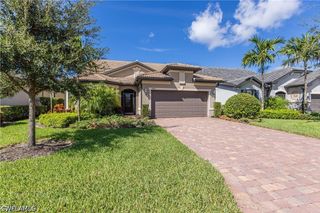 7700 Winding Cypress DR, Naples, FL 34114
